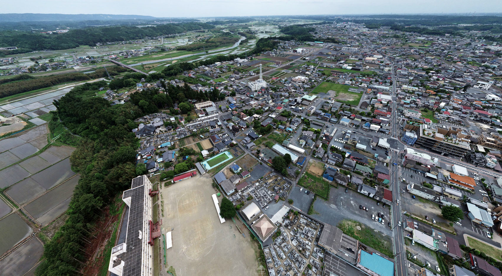 茨城県常陸大宮市の中心市街地空撮写真