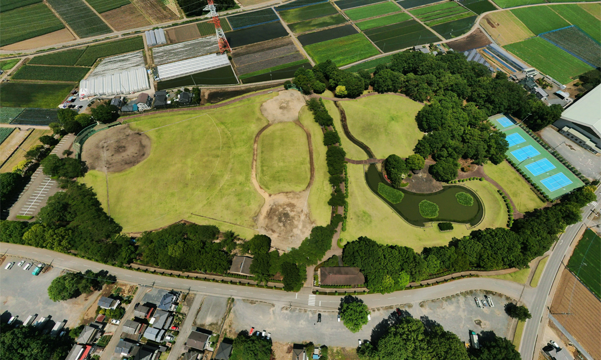 茨城県八千代町の八千代町民公園の空撮写真