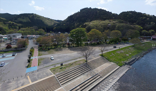 茨城県城里町のキャンプ場・バーベキュースポット道の駅かつら ふれあい広場