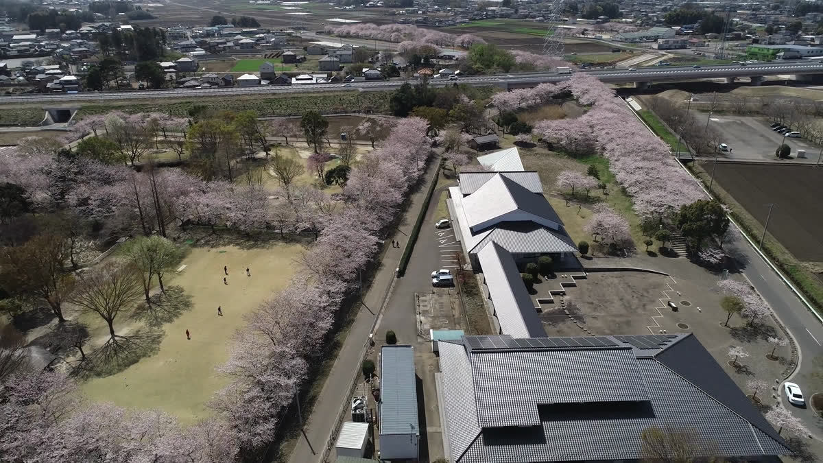 ふれあいの里公園空撮動画のサムネイル