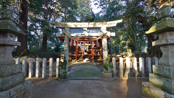 鉾田市の新宮神社の景観写真