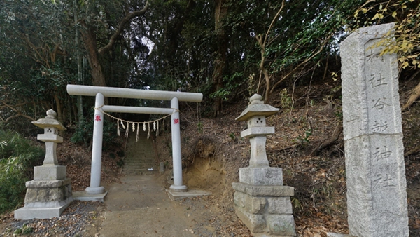 鉾田市の谷越神社の大鳥居の景観写真とVRツアーリンク