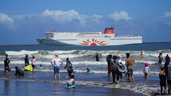 茨城県大洗町の大洗サンビーチの北側の海水浴の様子VRツアー