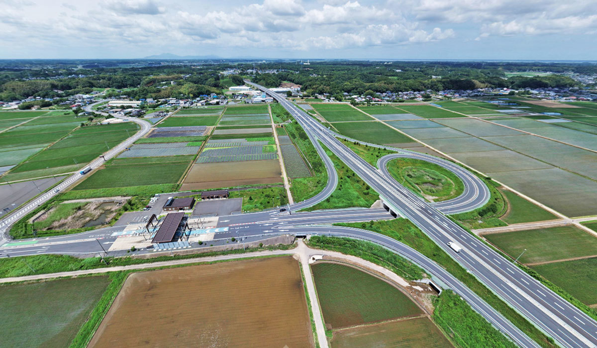 河内町の地理・景観おすすめスポットの稲敷東IC