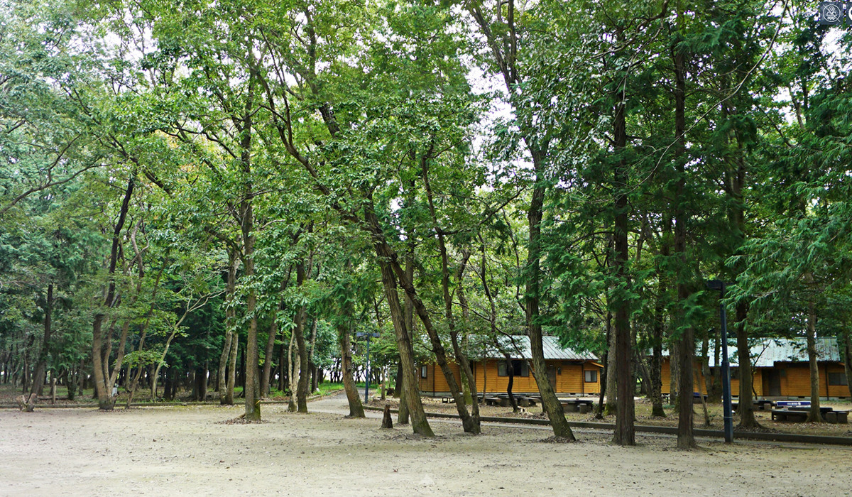 八千代町おすすめ観光スポットの憩遊館のキャンプ場
