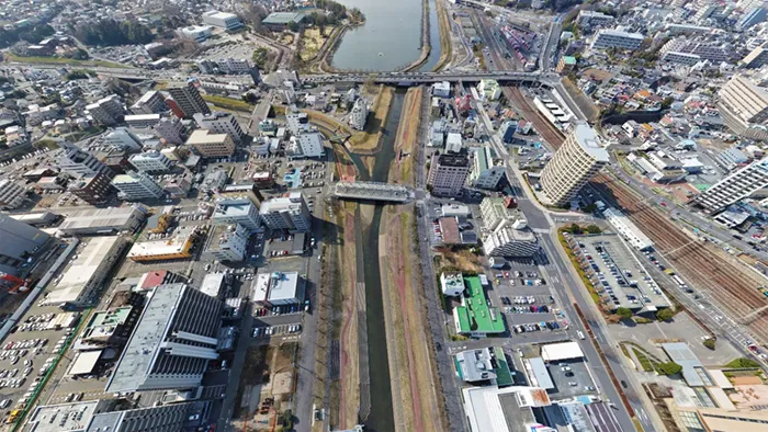 水戸市の花見観光名所の桜川の空撮写真