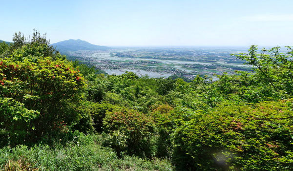 桜川市の登山ハイキングスポットの雨引山の案内VRツアー