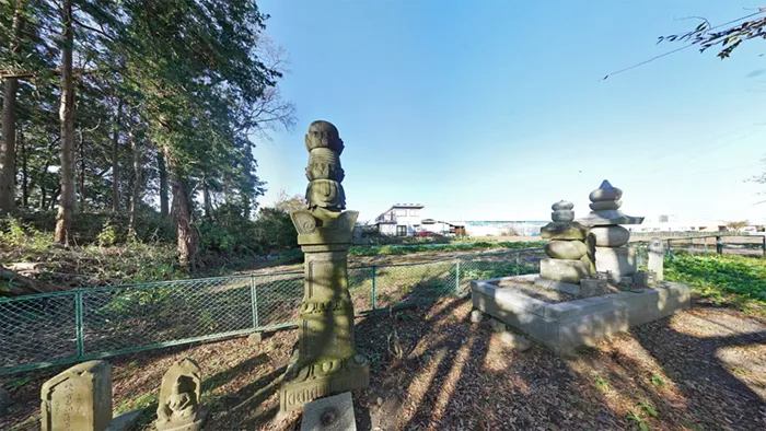 水戸市のおすすめ寺史跡スポットの石造宝篋印塔