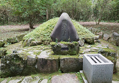 茨城県のおすすめスポットの歴史上人物の墓案内の写真
