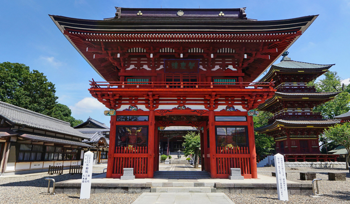 不動院(板橋不動尊)の山門・境内の写真