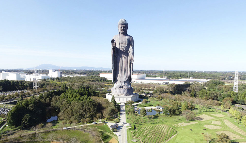 茨城県牛久市の歴史・体験観光名所の牛久大仏