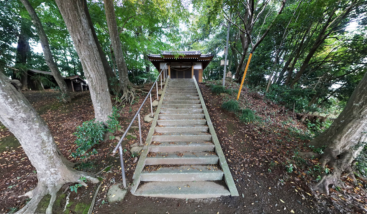 八千代町おすすめ観光スポットの香取神社古墳の案内VRツアー