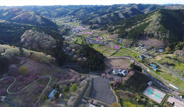 茨城県常陸大宮市のキャンプ・バンガロー・バーベキュースポットやすらぎの里公園