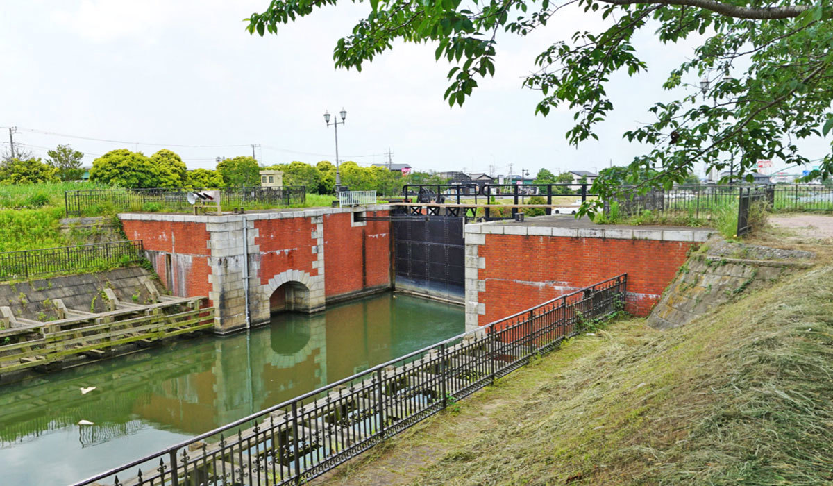 稲敷市おすすめ地理景観スポットの横利根閘門ふれあい公園