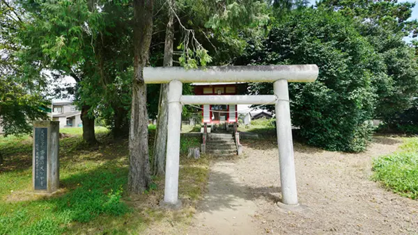 神明社と神名古墳の景観写真とVRツアーのリンク